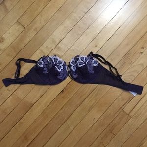 Used 34D bra